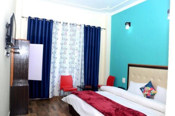 Stayapart - Hotel Bagsu Sarovar ダラムシャーラー エクステリア 写真