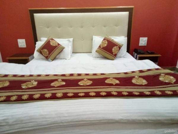Stayapart - Hotel Bagsu Sarovar ダラムシャーラー エクステリア 写真